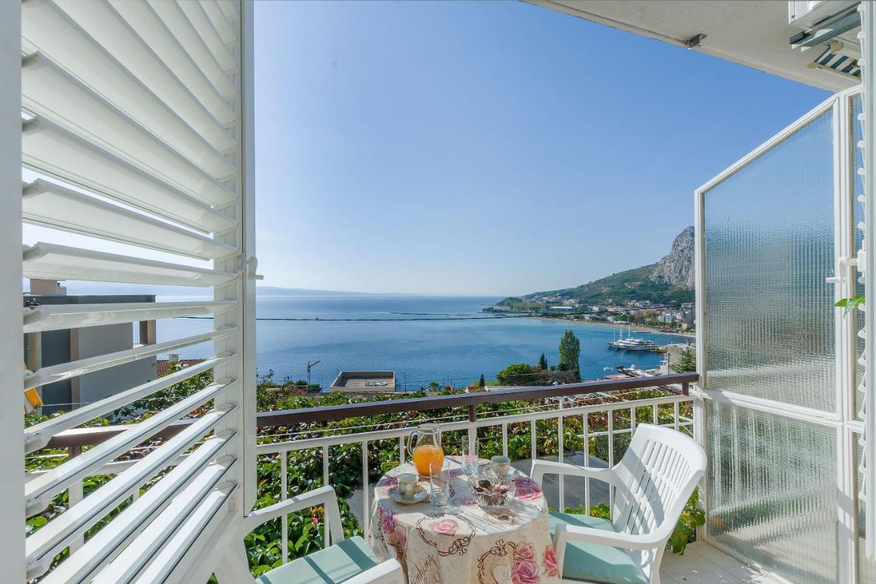 Apartment And Rooms Tatjana Omiš Стая снимка
